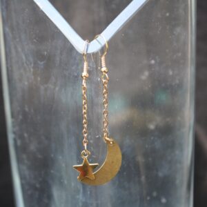 drop-chain-gold-star-moon-earrings