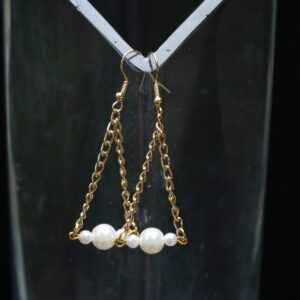triangle-chain-pearl-earrings