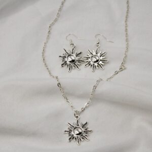 silver-sunburst-jewelry-set