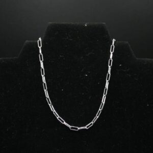 silver-paperclip-chain-necklace