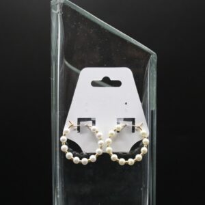 dainty_pearl_hoop_earrings